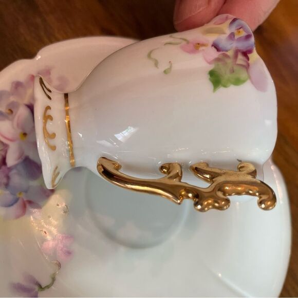 Vintage Takiro Japan Mini Cup & Saucer Hand Painted Violets Floral demitasse - Picture 3 of 8